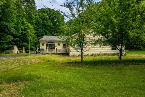 346 Stone Schoolhouse Rd, Bloomingburg, NY, 12721-3012 | Card Image