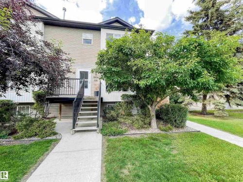 5806 118 Ave Nw, Edmonton, AB, T5W1E4 | Card Image