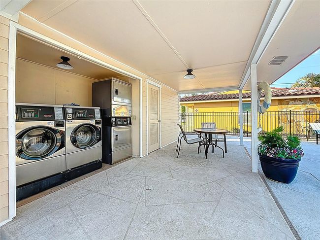 Community Laundry | Image 36
