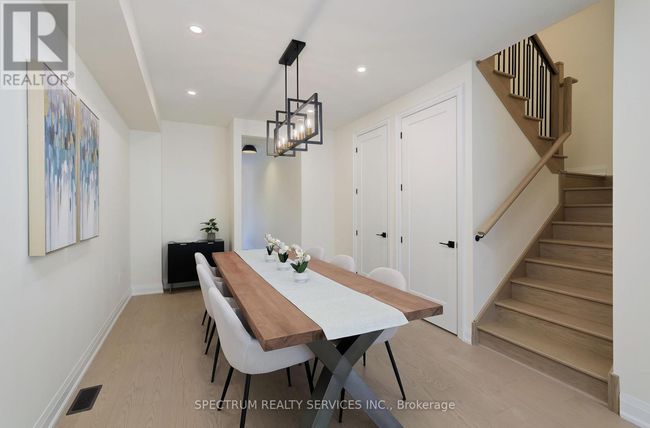 199 Grand Trunk Avenue, Townhouse with 3 bedrooms, 3 bathrooms and 2 parking in Vaughan (Patterson) ON | Image 18