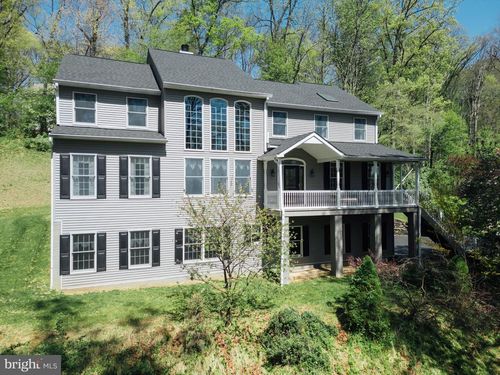 7 Slitting Mill Rd, GLEN MILLS, PA, 19342-1613 | Card Image