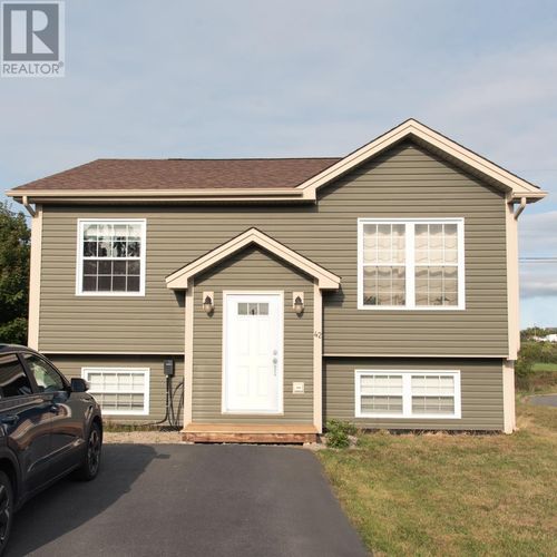 42 Lodge Rd, Conception Bay South, NL, A1X2G5 | Card Image