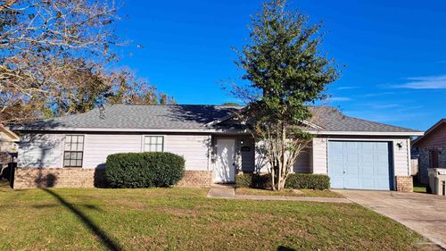828 Lavon Dr, Pensacola, FL, 32506-5689 | Card Image