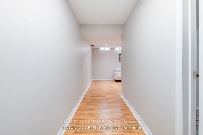 607 Willmott Cres, House attached with 4 bedrooms, 4 bathrooms and 2 parking in Milton ON | Image 30