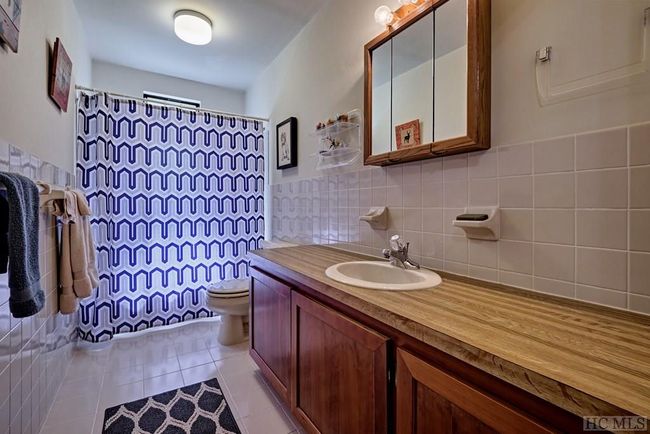 75 Gunpoint Rd, House other with 2 bedrooms, 2 bathrooms and null parking in Cullowhee NC | Image 12