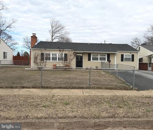 9 Wardor Ave, NEW CASTLE, DE, 19720-3517 | Card Image