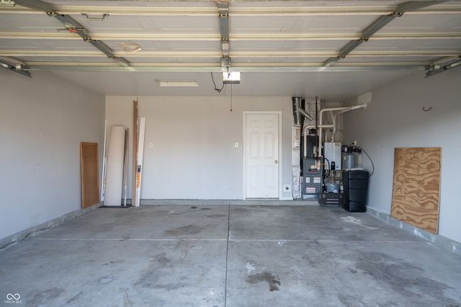 view of garage | Image 27