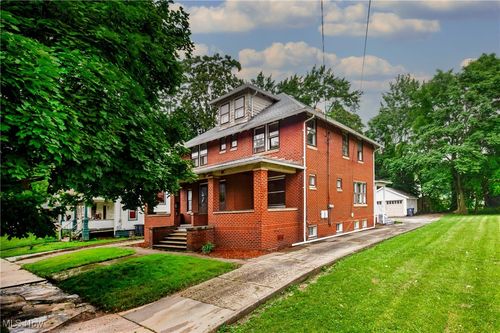 563 Atlantic, Warren, OH, 44483 | Card Image