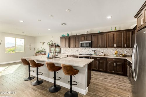 11015 W Mobile Ln, Tolleson, AZ, 85353-5451 | Card Image