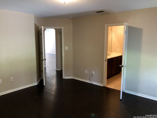 6138 Luckey Run, House other with 3 bedrooms, 2 bathrooms and null parking in San Antonio TX | Image 11