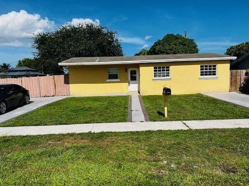 351 N 70th Ter, Hollywood, FL, 33024-7305 | Card Image