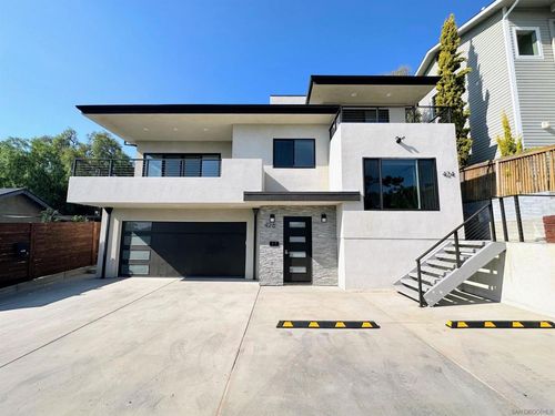 426 Sloane Ave, San Diego, CA, 92103 | Card Image