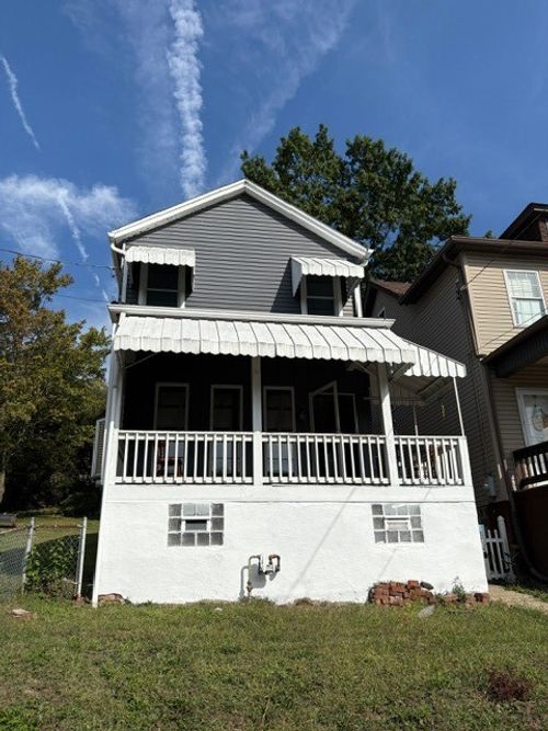 537 Indiana Ave, Glassport, PA, 15045-1418 | Card Image