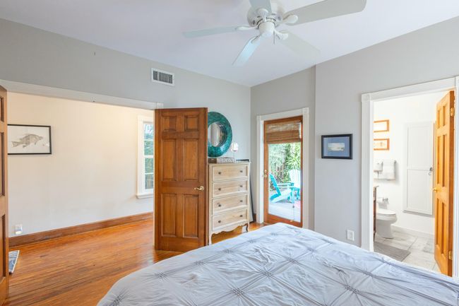 Primary w/ Private Entrance | Image 17