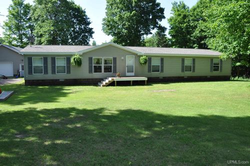 2347 E M 94 Highway, Eben Junction, MI, 49825 | Card Image