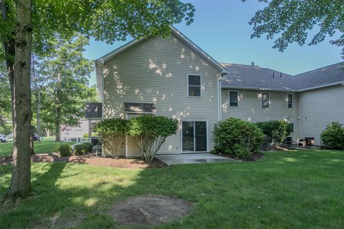 31 Village Cv, Warwick, NY, 10990-1456 | Card Image
