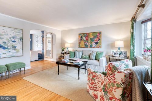 39 Regester Ave, BALTIMORE, MD, 21212-1537 | Card Image