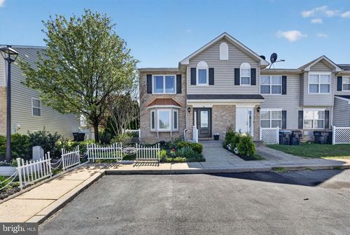 32 Salerno Dr, SMYRNA, DE, 19977-1671 | Card Image