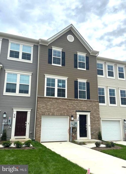 26 Telluride Way, CHARLES TOWN, WV, 25414-6092 | Card Image