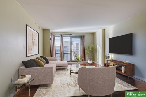 3610-3200 Farnam Ct, Omaha, NE, 68131 | Card Image