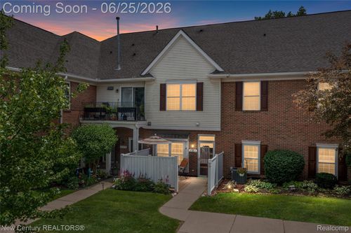 a-618 Belmonte Dr, Waterford, MI, 48328-4905 | Card Image
