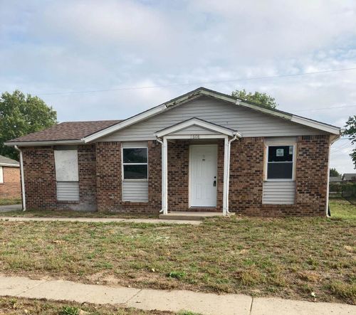 1608 E Del Mar St, Wichita, KS, 67216-1542 | Card Image