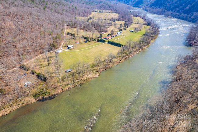 3184 Loafers Rest Rd, House other with 3 bedrooms, 2 bathrooms and null parking in Austinville VA | Image 42