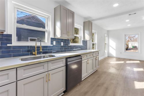 4516 Normandy Way, Houston, TX, 77021-3330 | Card Image