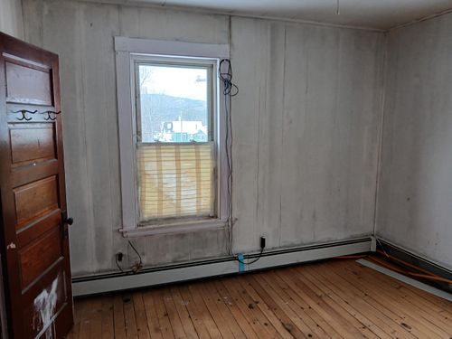 30 Harlow Hill Road, Mexico, ME, 04257 | Card Image