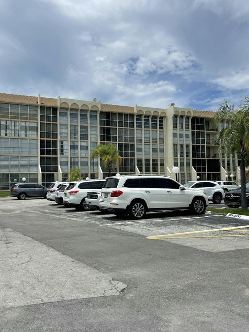 306-801 Three Islands Blvd, Hallandale Beach, FL, 33009-7808 | Card Image