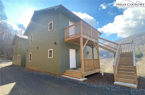 237 Majestic Vine Ln, Warrensville, NC, 28693-9621 | Card Image