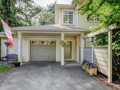 65-850 Parklands Dr, Esquimalt, BC, V9A4S3 | Card Image