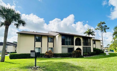 c2-433 Pine Glen Ln, Greenacres, FL, 33463-8531 | Card Image