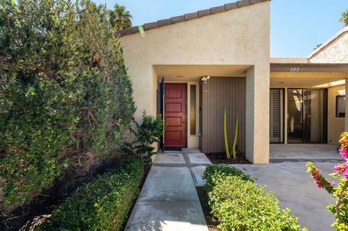 395 E La Verne Way, Palm Springs, CA, 92264-9016 | Card Image