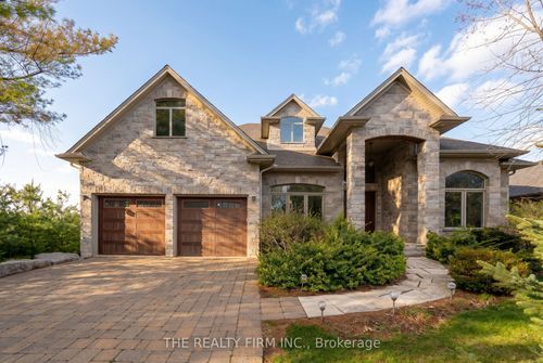 2676 Forest Meadow Dr, Mount Brydges, ON, N0L | Card Image