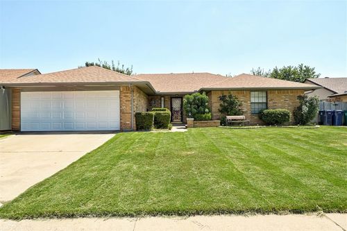 728 Waterview Rd, Oklahoma City, OK, 73170-1636 | Card Image