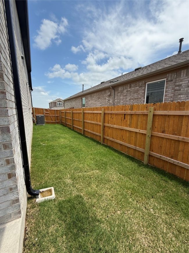 View of yard | Image 38