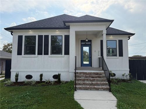 216 Bear Dr, Arabi, LA, 70032-2104 | Card Image