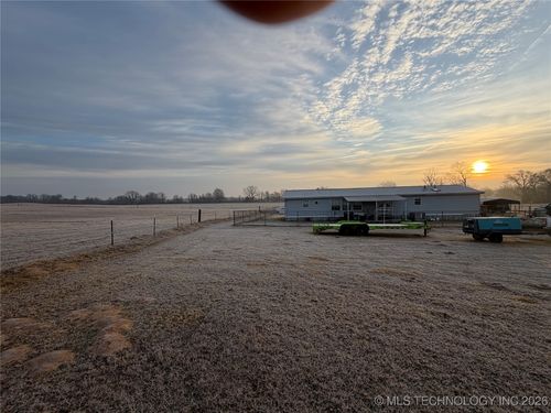 410053 E 1240 Rd, Eufaula, OK, 74432-3501 | Card Image