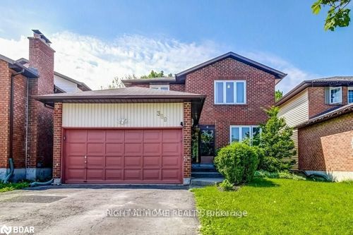 lower-369 Hickling Trail, Barrie, ON, L4M6A9 | Card Image