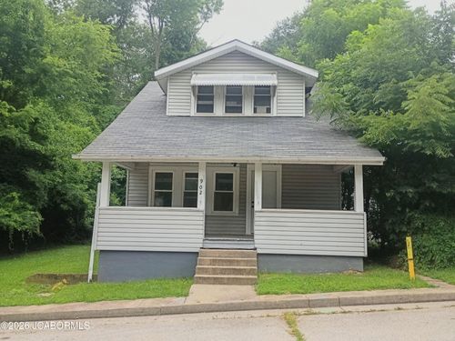 902 Dockery St, Jefferson City, MO, 65101-3755 | Card Image