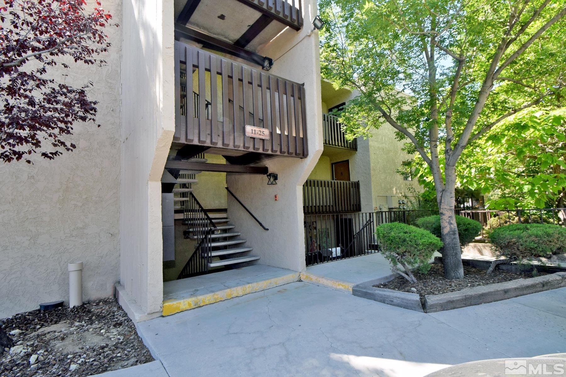 Vista Rafael Pkwy, Reno, NV 89503