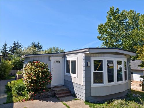 5-70 Cooper Rd, Victoria, BC, V9A4K2 | Card Image