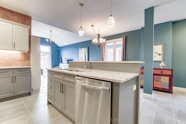 54 Compass Trail, House attached with 3 bedrooms, 3 bathrooms and 2 parking in Port Stanley ON | Image 21