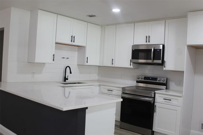1014 S Lake, House other with 4 bedrooms, 2 bathrooms and null parking in Cooper TX | Image 13