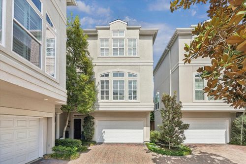 2700 Wroxton Rd, West University Place, TX, 77005-1314 | Card Image