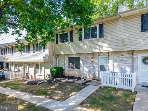 224-218 Village Walk, EXTON, PA, 19341-1240 | Card Image