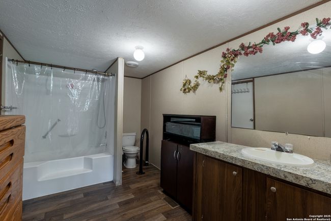 2040 Western Skies Dr, House other with 4 bedrooms, 3 bathrooms and null parking in Spring Branch TX | Image 23