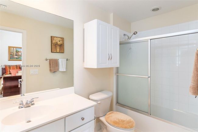 611 - 611 Sw 1 St Ter, Townhouse with 3 bedrooms, 4 bathrooms and null parking in Pompano Beach FL | Image 14