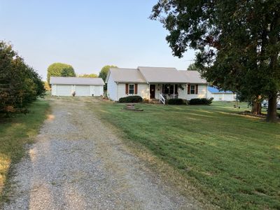 621 Lear Rd, House other with 3 bedrooms, 2 bathrooms and 4 parking in Portland TN | Image 1